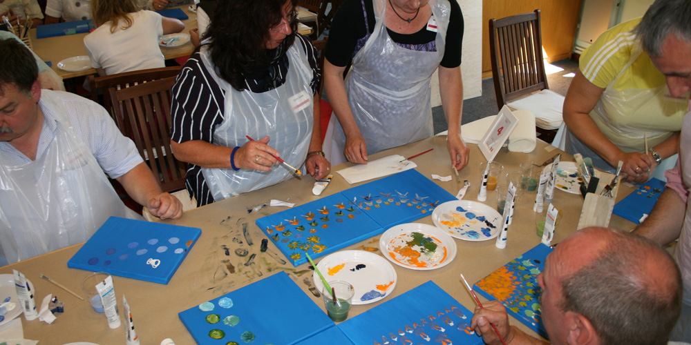 Paint Event - Kahl Gruppe, Work in groups